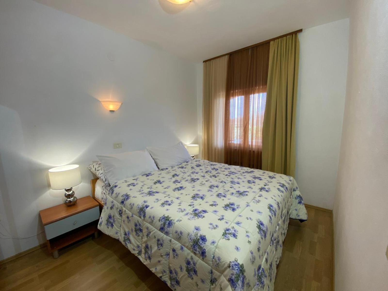 Apartments Aurelia Nova Vas  Dış mekan fotoğraf